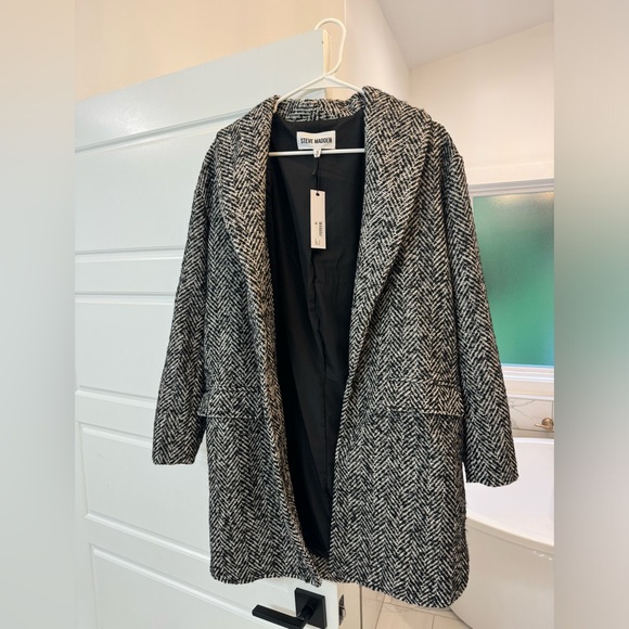 Steve Madden jacket never worn, tags still on - Picture 5 of 6